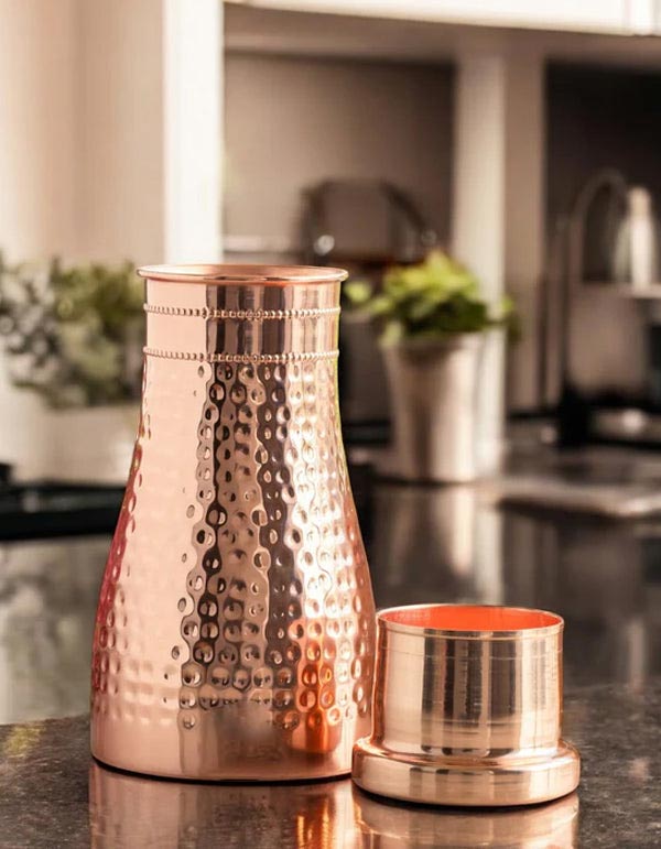 5004-2 METALS BAZAR COPPER HAMMERED BEDROOM BOTTLE 950ml - Image 3